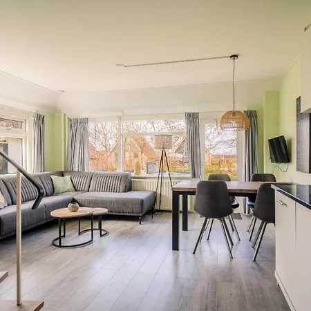 Apartment Nieuwlanderweg 65 *